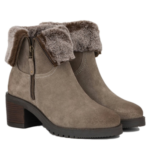 Vintage Foundry Shoes - Vintage Foundry Co Size 10 Booties